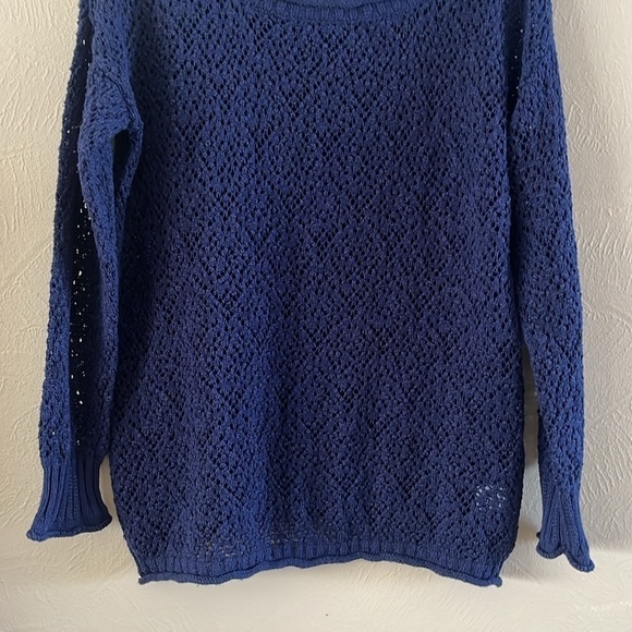 L.A. Hearts Sweater Blue Open Weave Navy Size M/L Long Sleeves Crew Neck - Picture 3 of 14